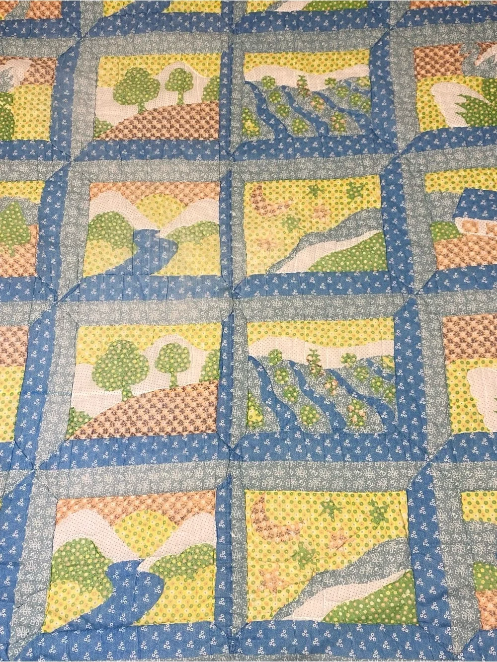 Vintage 70’s Montgomery Ward Quilted Patchwork Style Cottagecore Twin Comforter